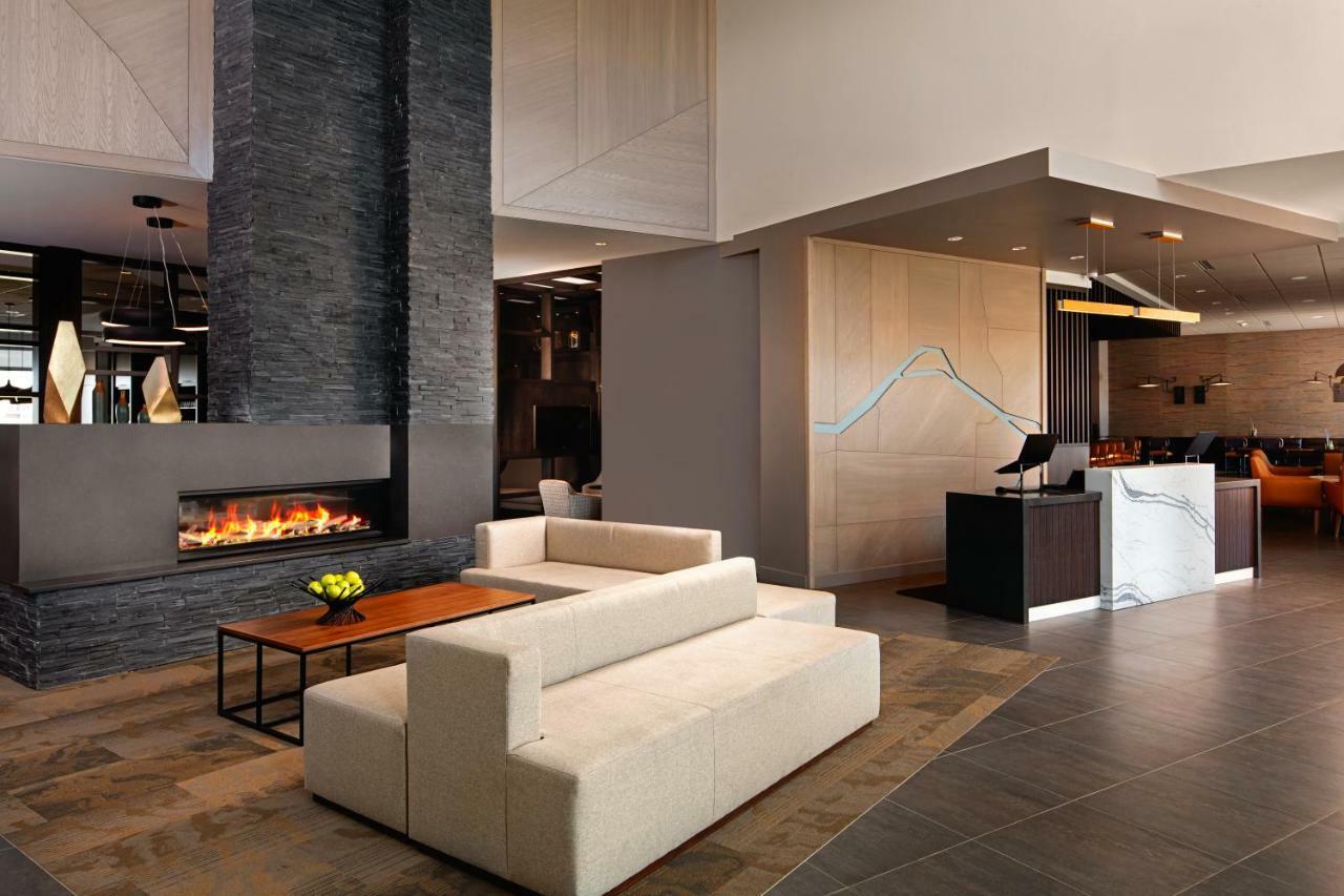 Hyatt Place Calgary Airport Ngoại thất bức ảnh