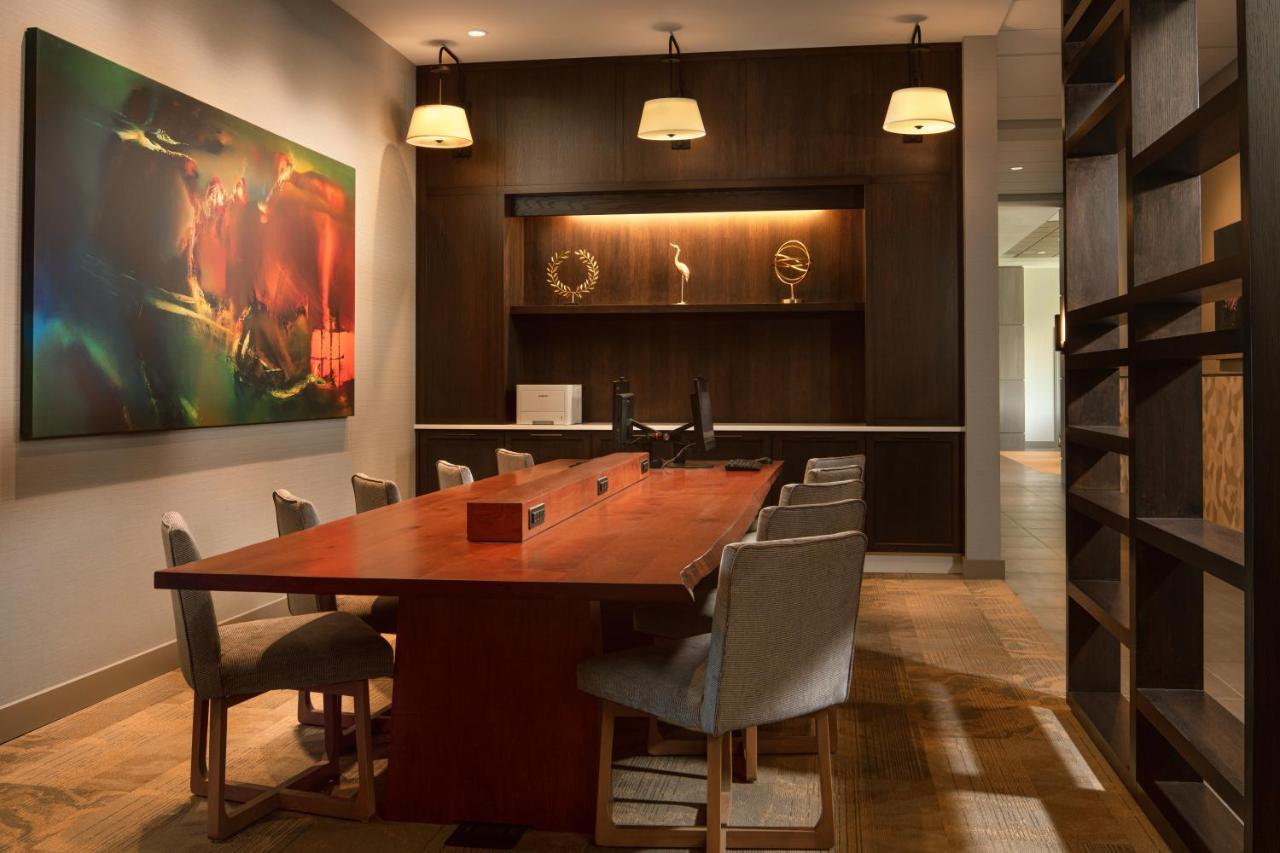 Hyatt Place Calgary Airport Ngoại thất bức ảnh